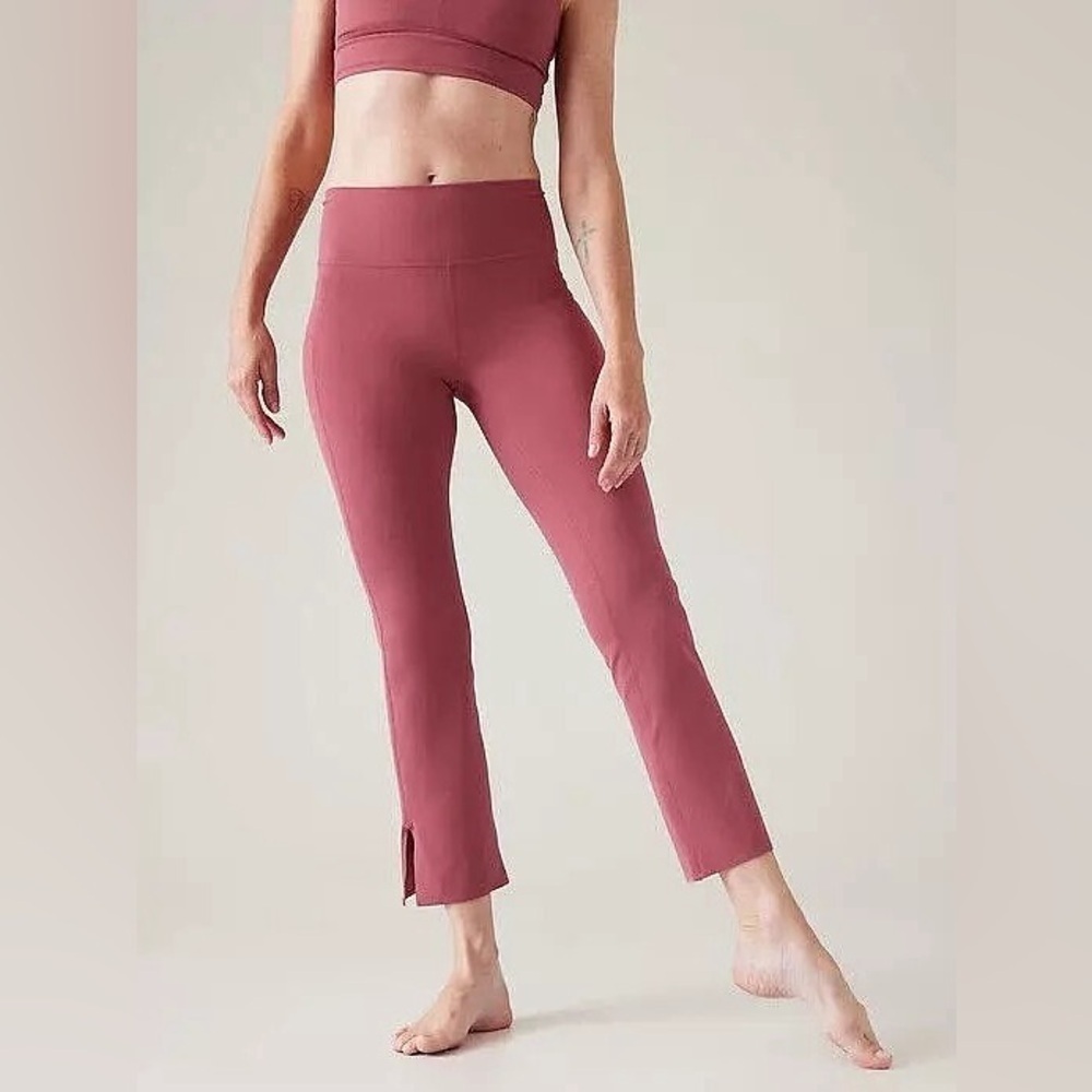 Athleta Transcend Stash Straight Leg Pant, Berry Rose, Size S